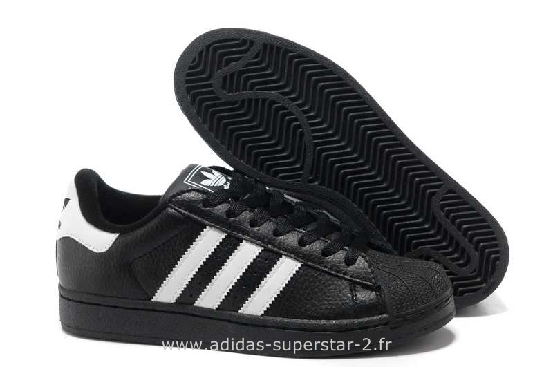 chaussure adidas femme noir et blanc pas cher